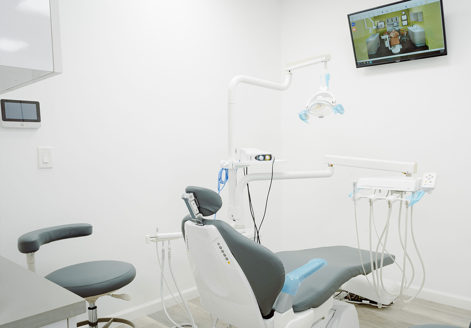 Reza Dental Care Office